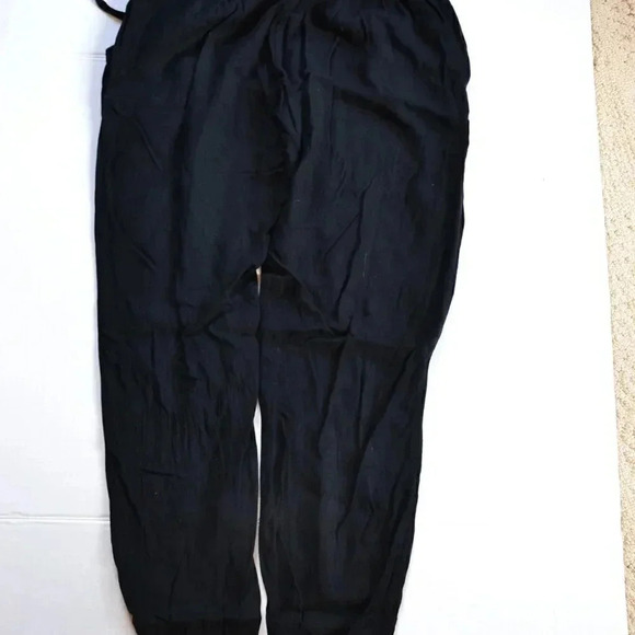 TALULA Paperbag Pants - Picture 3 of 6